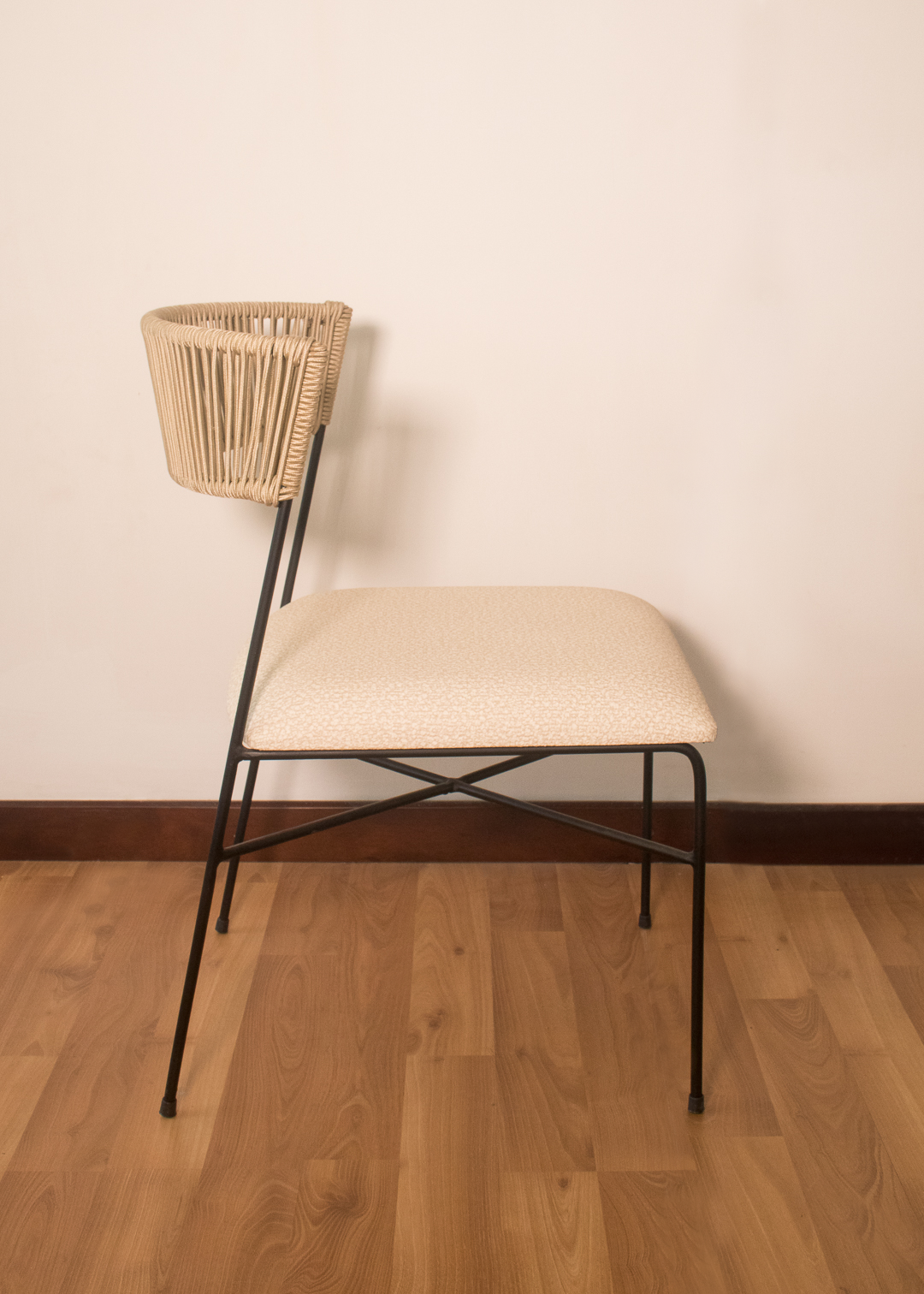 Silla Tolu