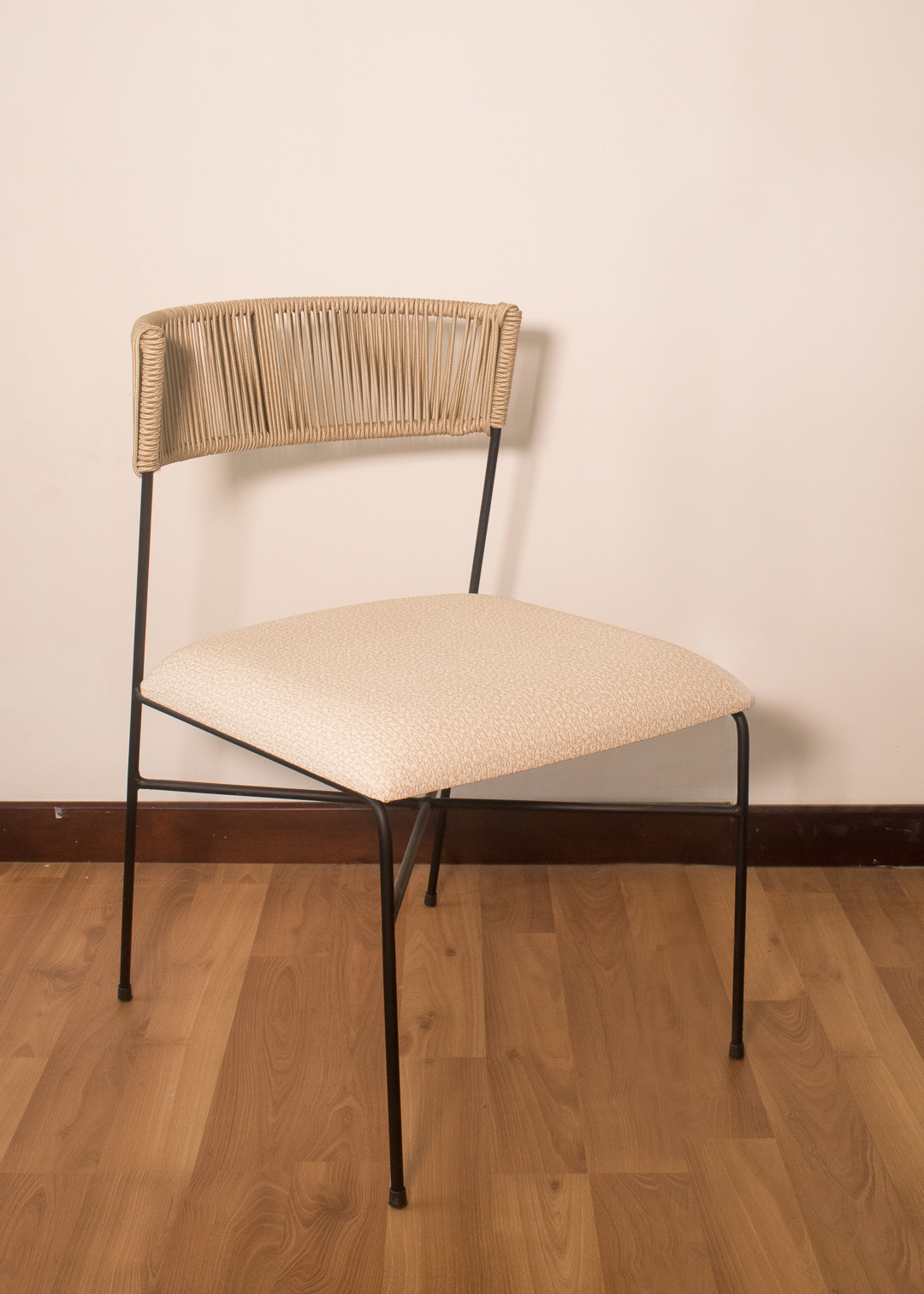 Silla Tolu