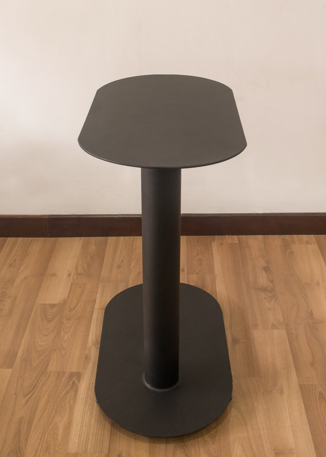 Mesa metálica auxiliar 