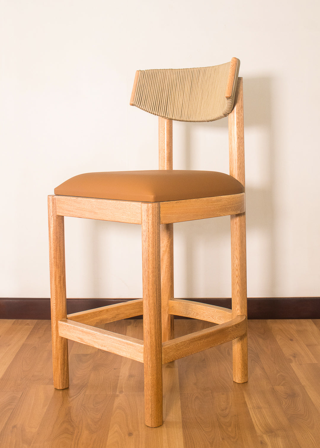 Silla de barra Nuez