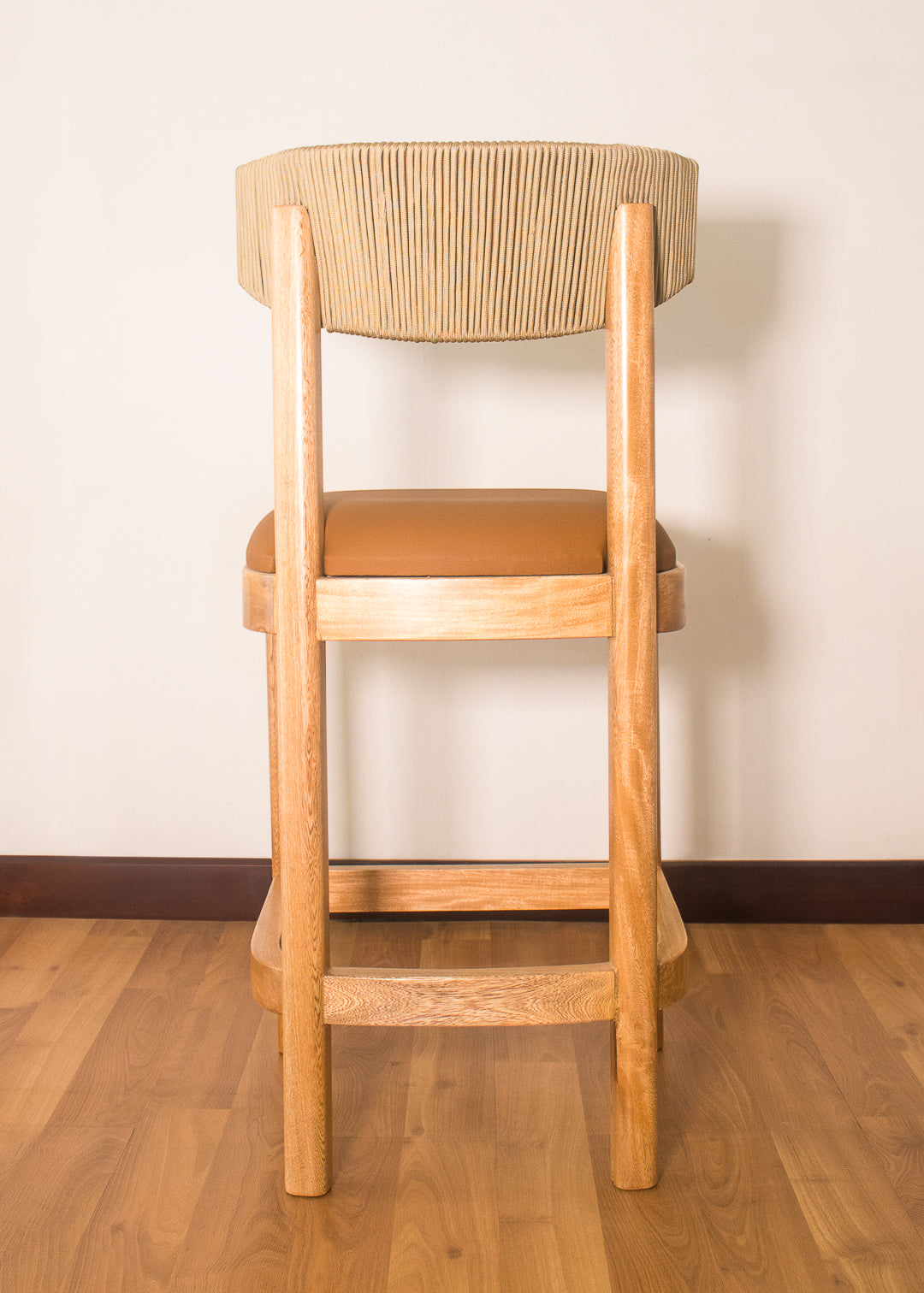 Silla de barra Nuez