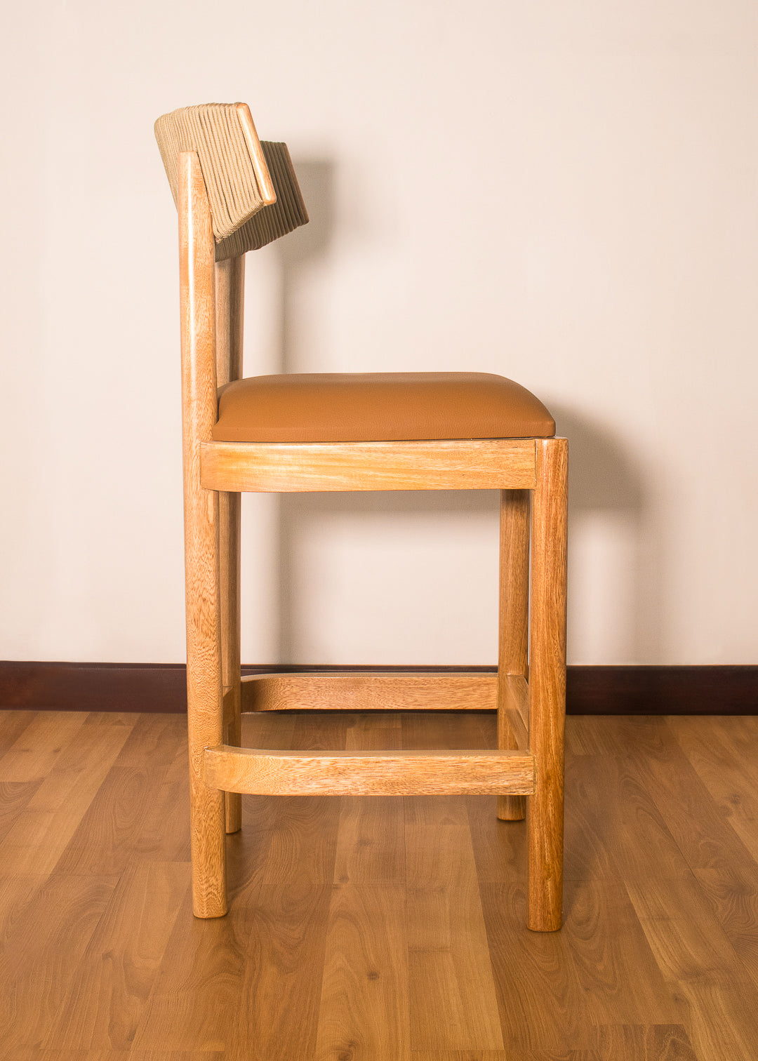 Silla de barra Nuez