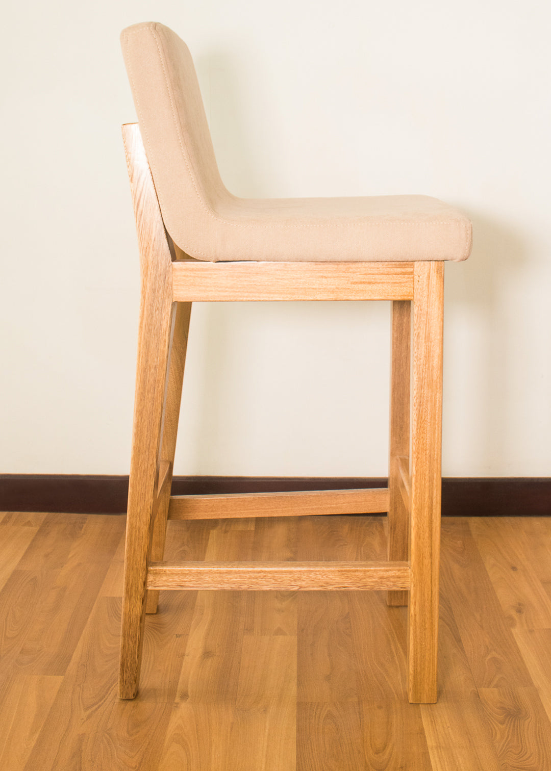 Silla de barra Nova